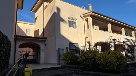 FALERIA ATTICO CON BOX € 99.000 - MB CASE 