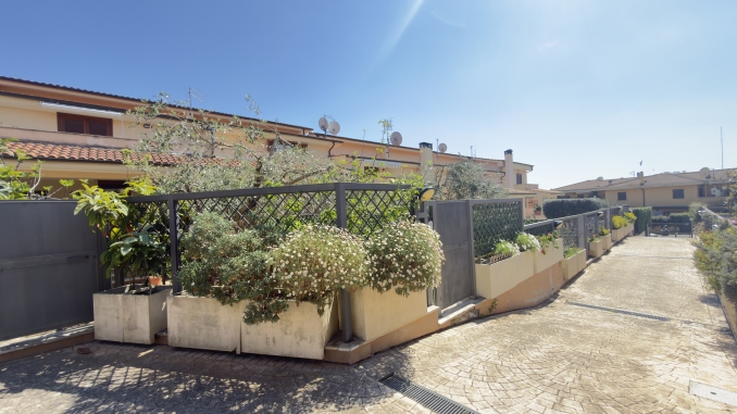 RIGNANO VILLINO € 169.000 - MB CASE